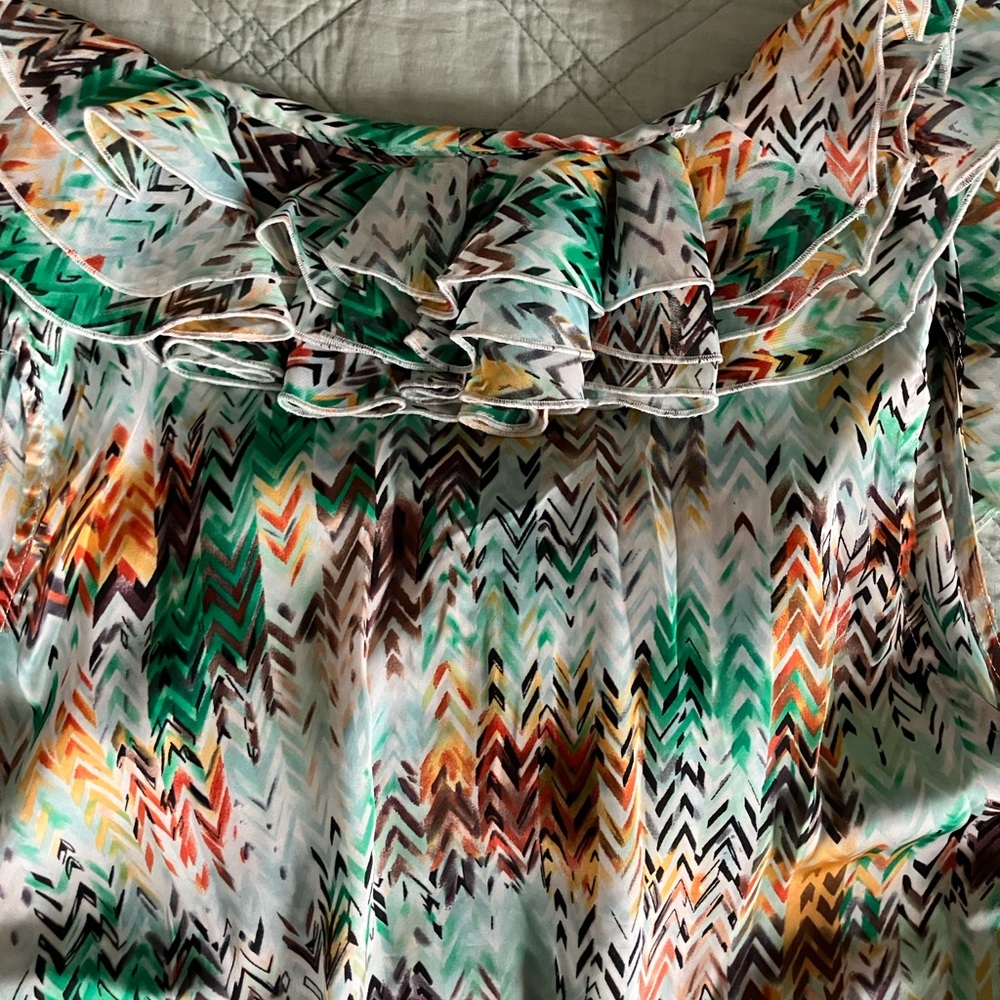 Ruffle Top - Picture 6 of 8